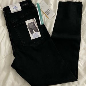 NWT H&M Skinny High Waist Shaping Black Denim, size 10 Petite